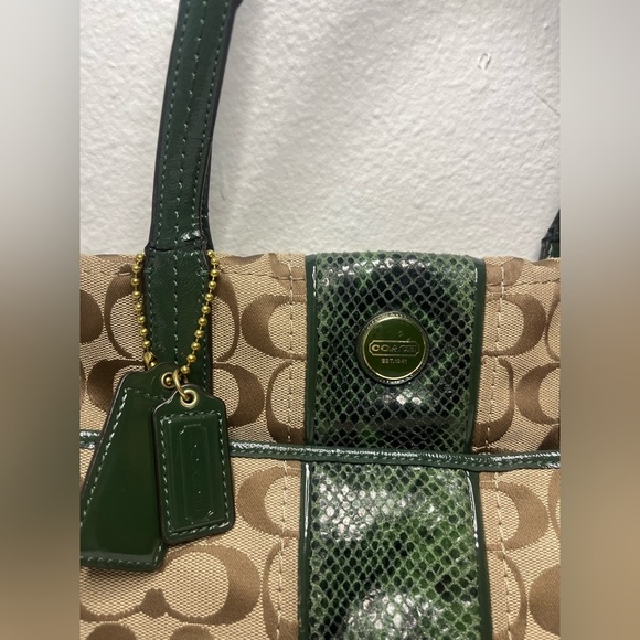 Coach Signature Canvas Tote Bag Green Patent Leather & Snakeskin Trim - Picture 2 of 7